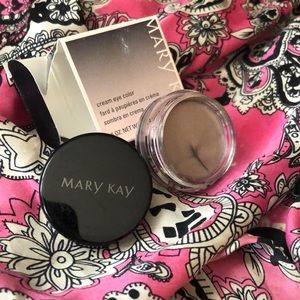 Mary Kay Cream Eye Color